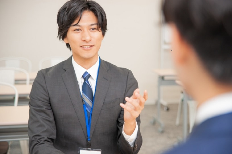 「里親への研修提供及び社会的養護経験者の進学支援」